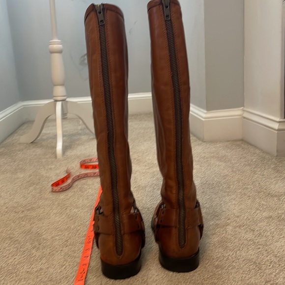 Frye women’s cognac Phillip harness boot size 9 - Picture 6 of 10